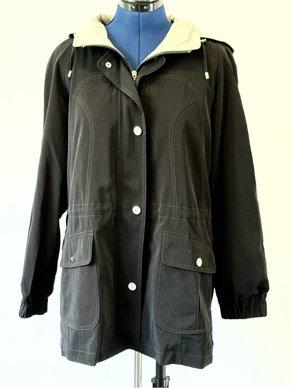 Gallery Black Utility Hooded Jacket with Cream Hood Lining - Size XL Petite